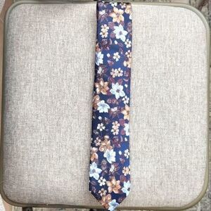 Prestige Menswear Floral Tie‎
